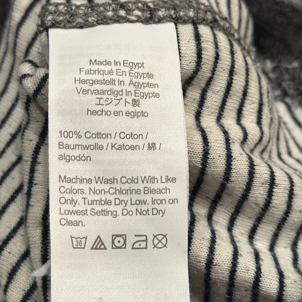 J . Crew men’s quarter zip pull over size small .